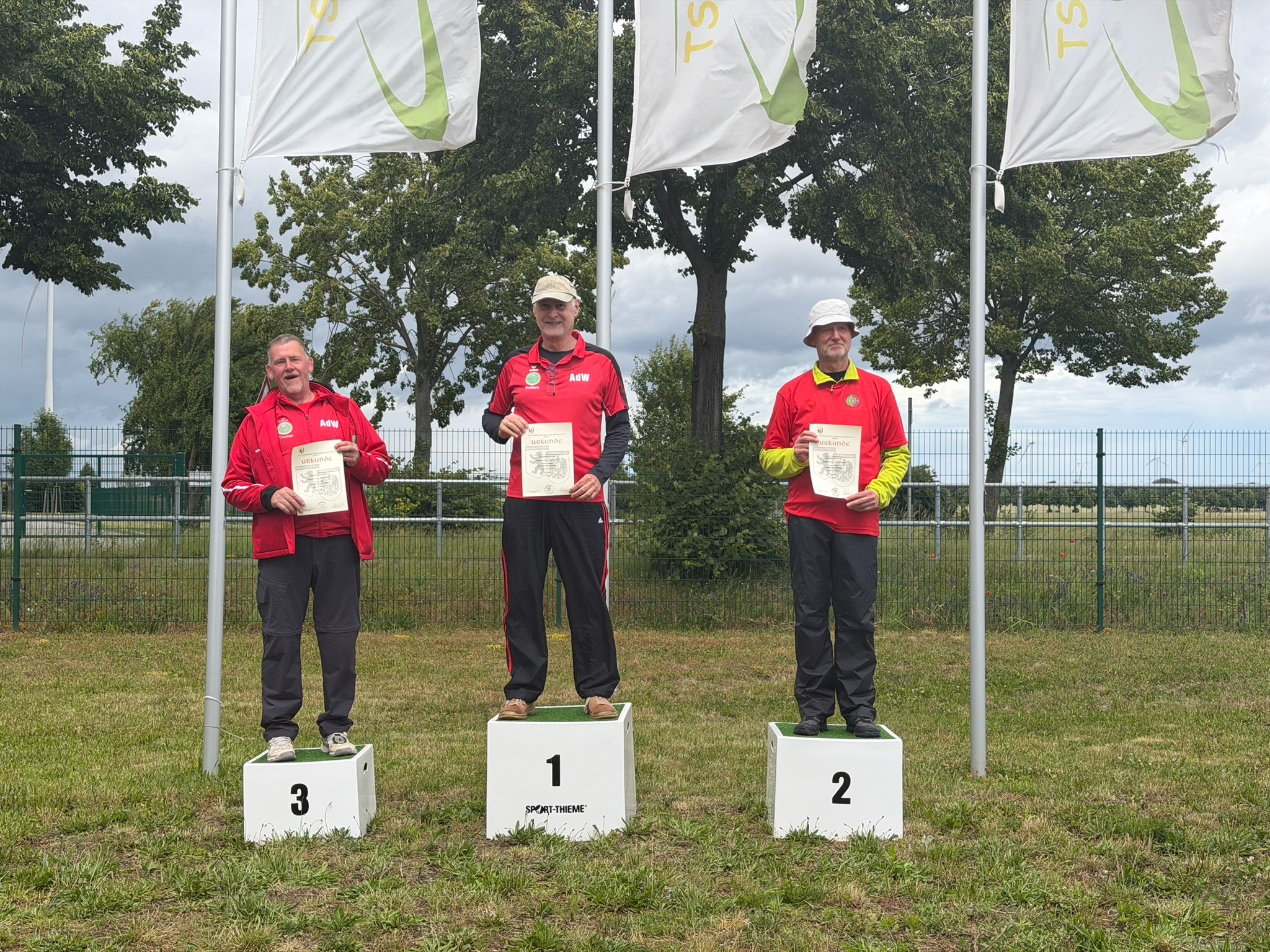Teilnehmer auf dem Siegerpodest bei der KM des SVBB in Lindenberg 2026