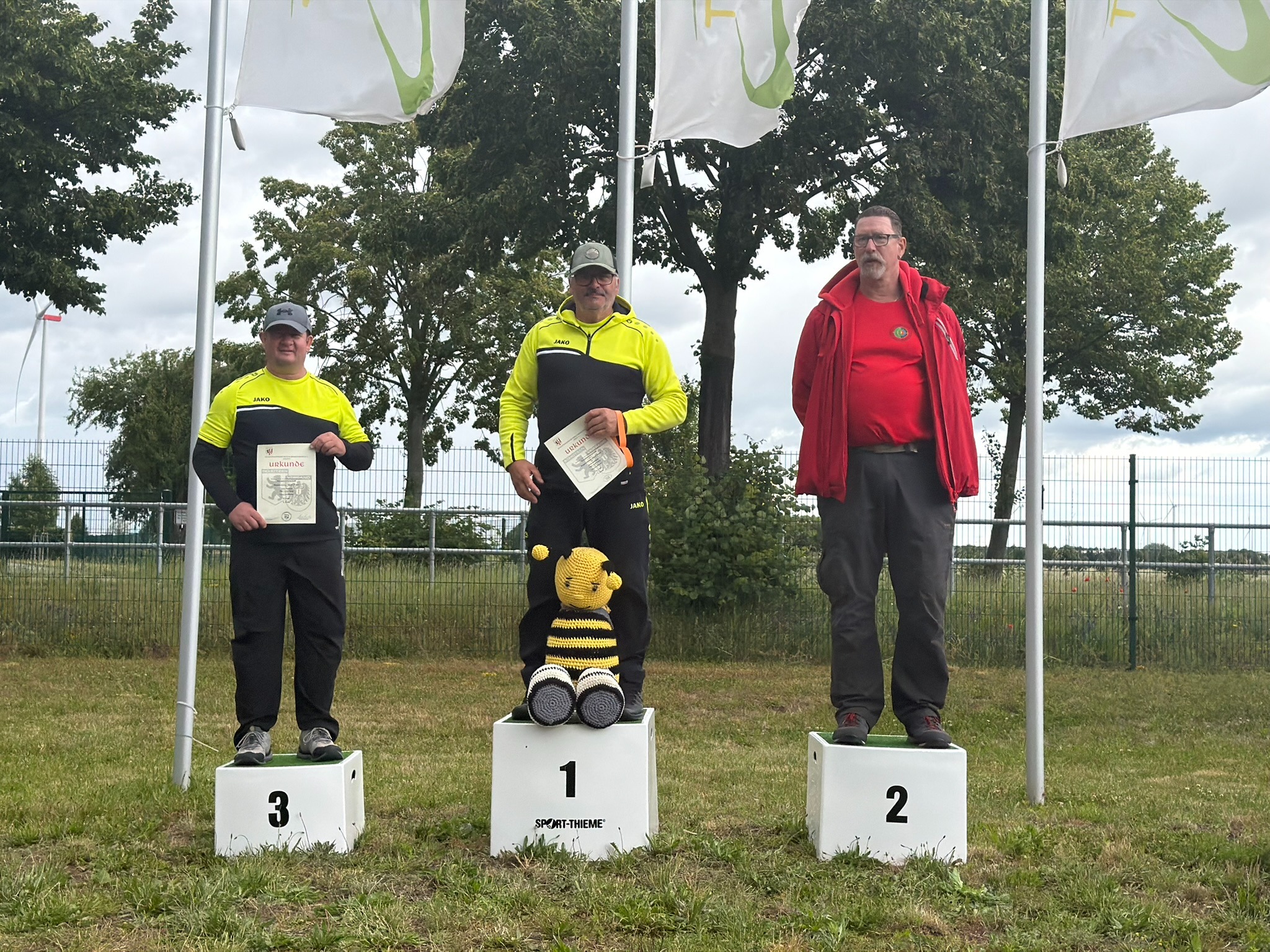 Teilnehmer mit Urkunden bei der KM des SVBB in Lindenberg 2026
