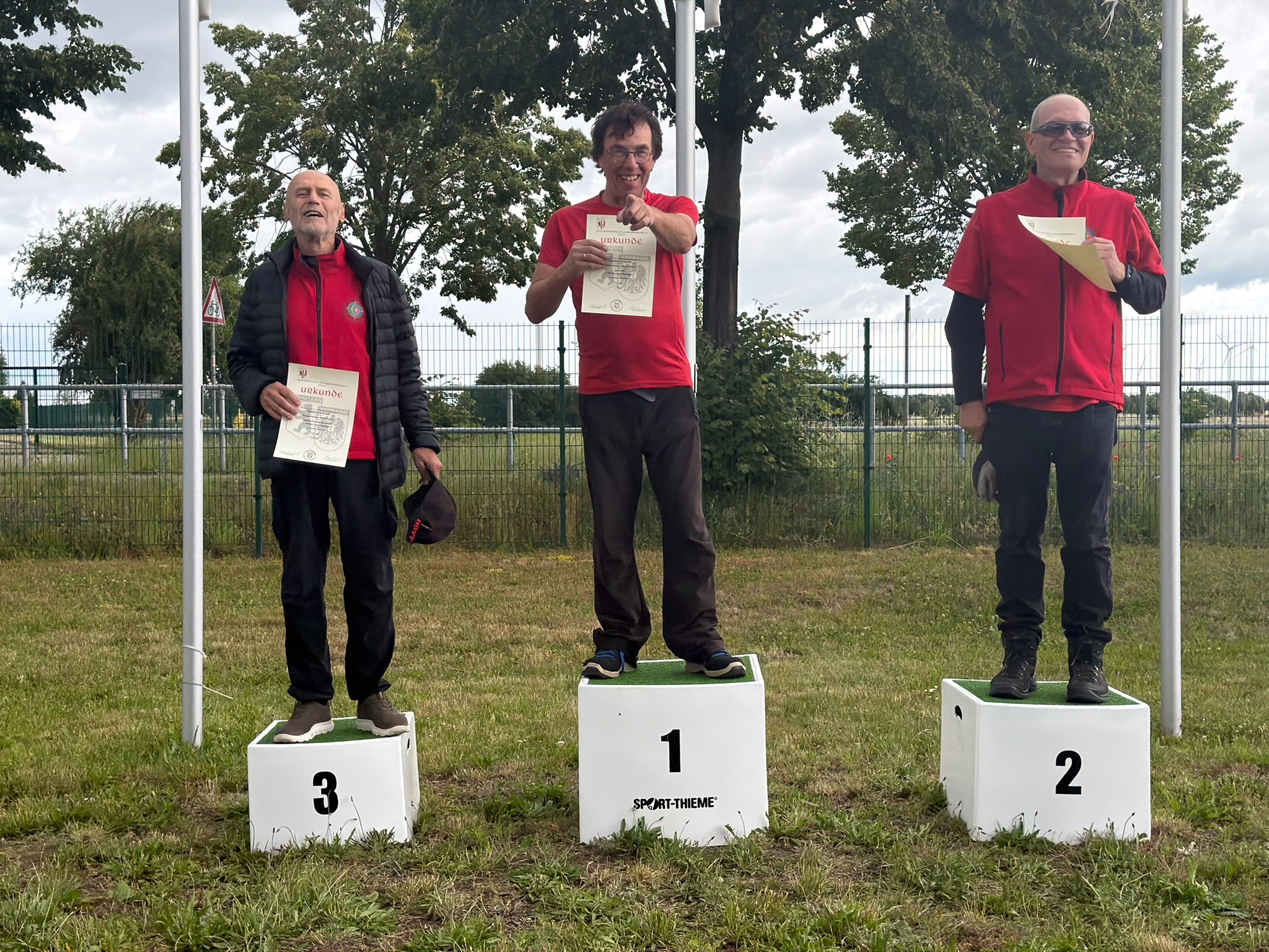 Erfolgreiche Teilnehmer auf dem Siegerpodest bei der KM des SVBB in Lindenberg 2026